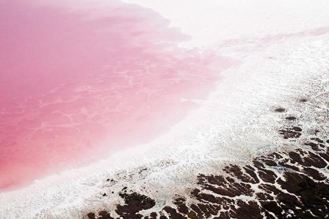 PINK LAKES 09